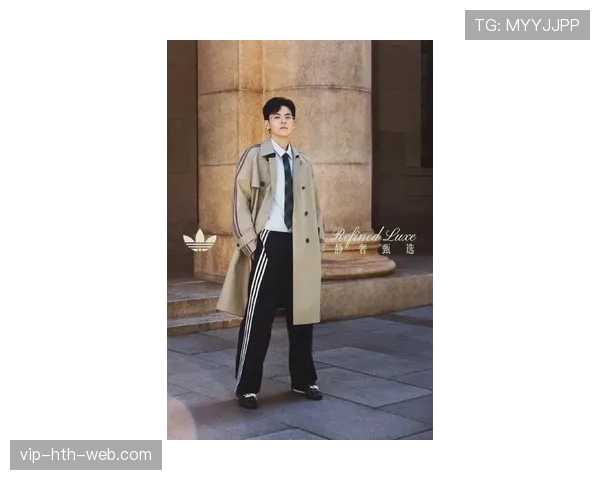 杨舒予穿充满设计感的运动鞋，感觉是什么大牌私下的秘密花园？